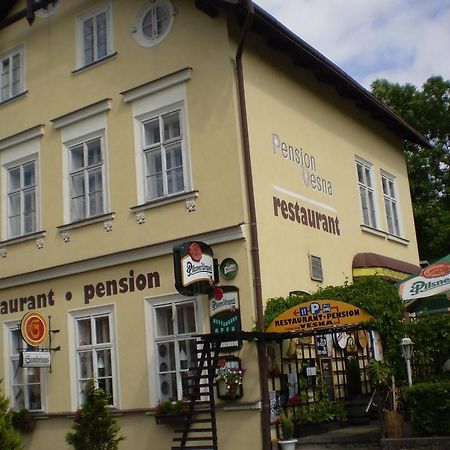 Pension A Restaurant Vesna - Ceske Svycarsko Srbská Kamenice Zewnętrze zdjęcie
